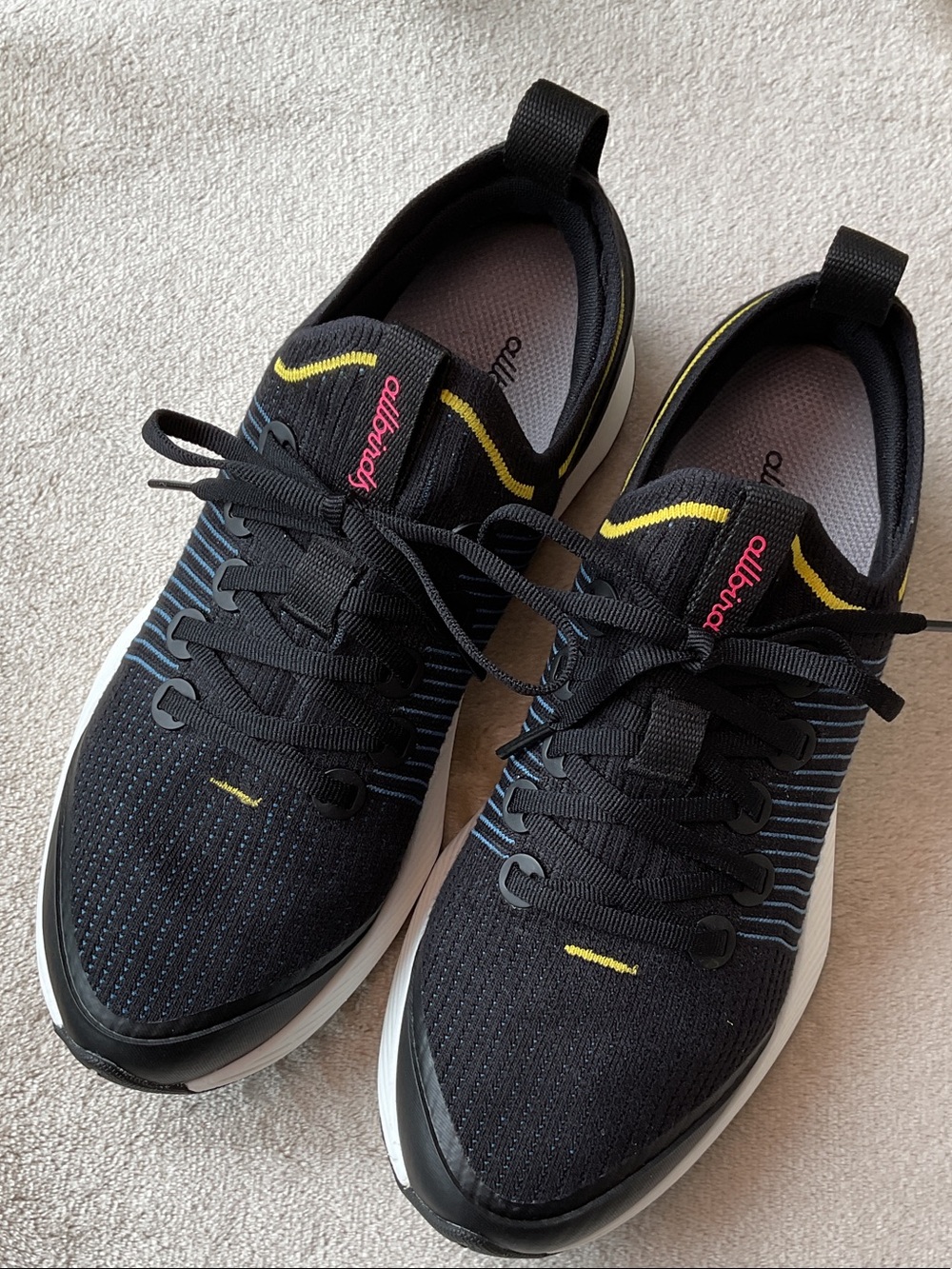 All birds Tree Gliders Black/Blue/Yellow Athletic Sneakers Shoes Women’s Size 8